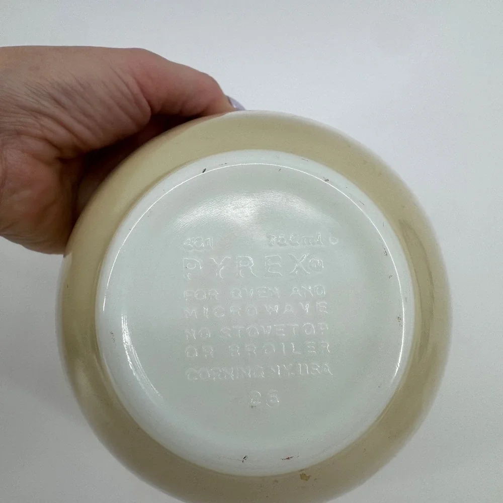 Vintage Pyrex Homestead Milk Glass 3 Piece Mixing Bowl Set in Box Brown Floral